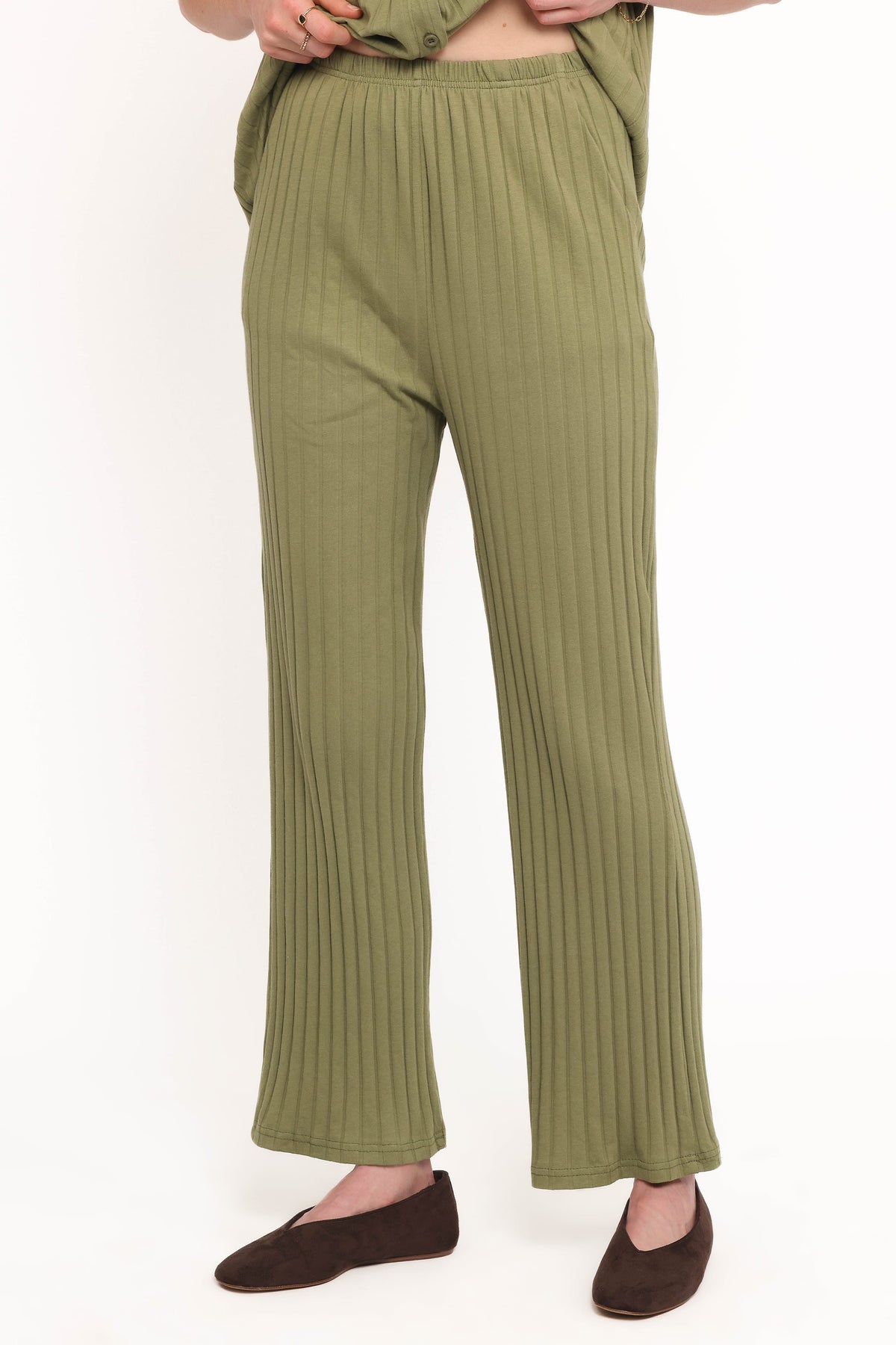 Phillipa Wide Ribbed Shirt Set - Olive