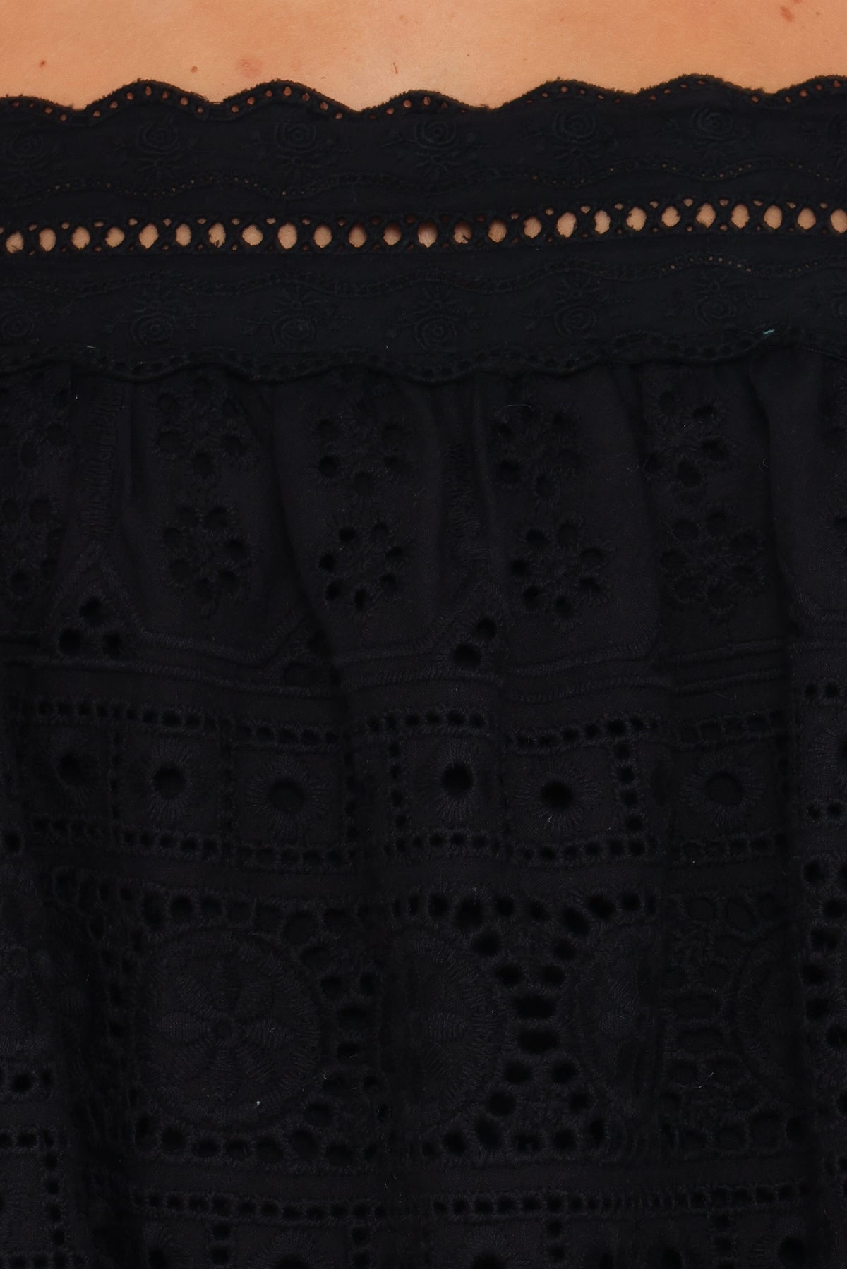 Aideen Eyelet Top - Black