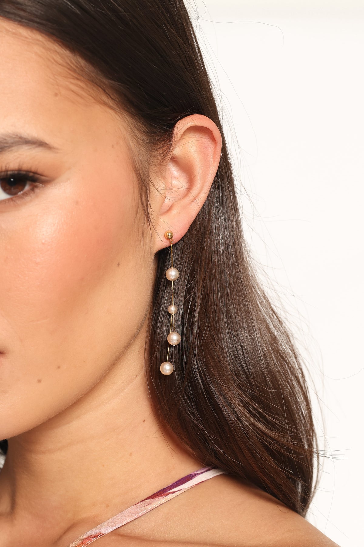 Isabelle Drop Earrings - Gold Pearl