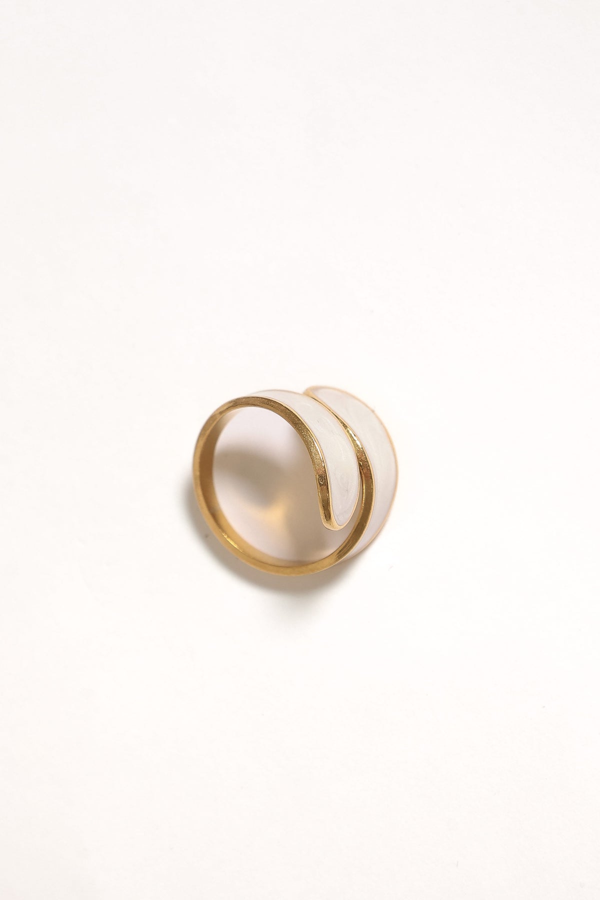 Julietta Ring - Gold Pearl