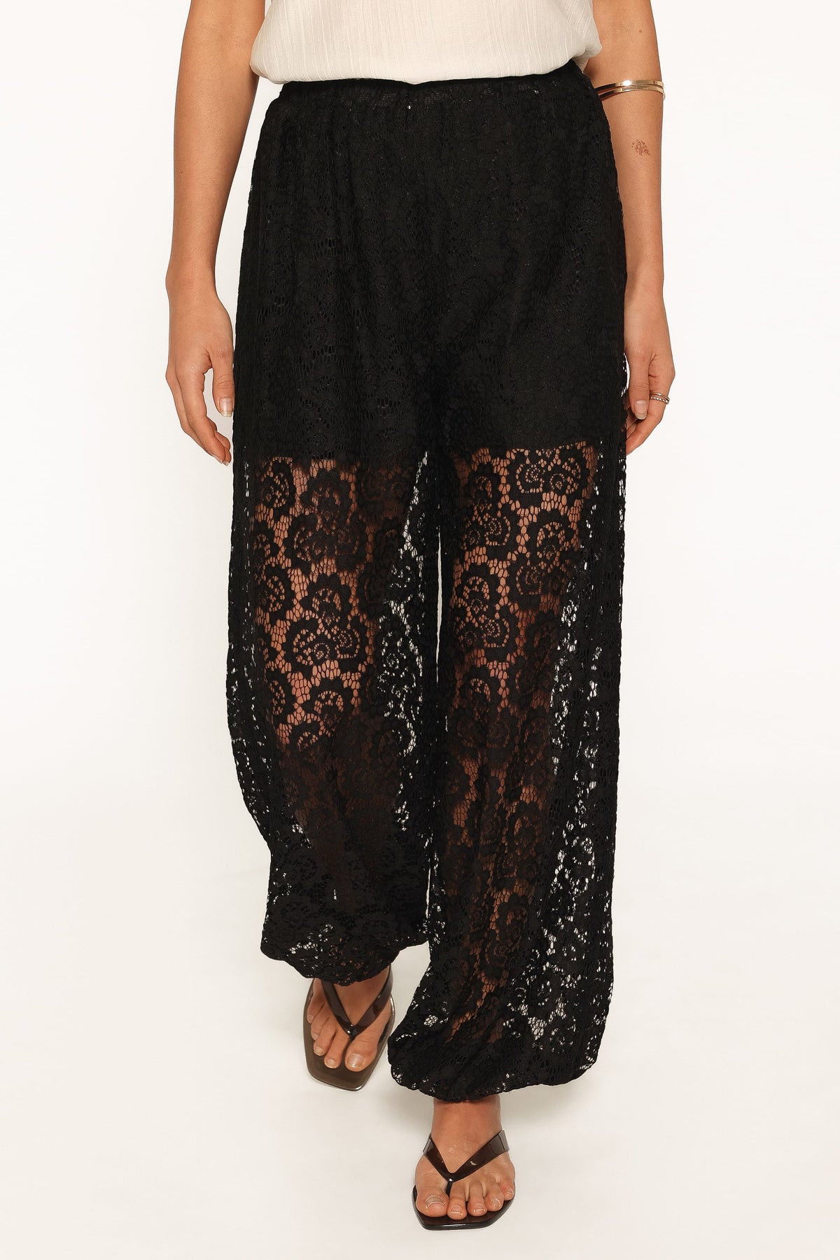 Chloe Balloon Lace Pant - Black